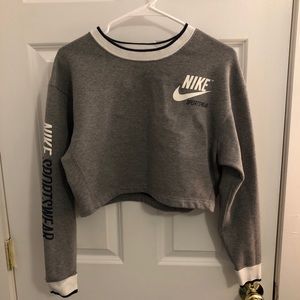 Reversible cropped sweatshirt